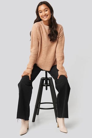 Camel Crew Neck Knitted Sweater