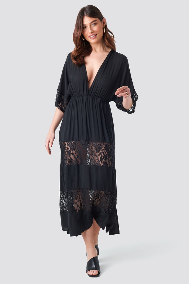 Tulum Lace Maxi Dress Black