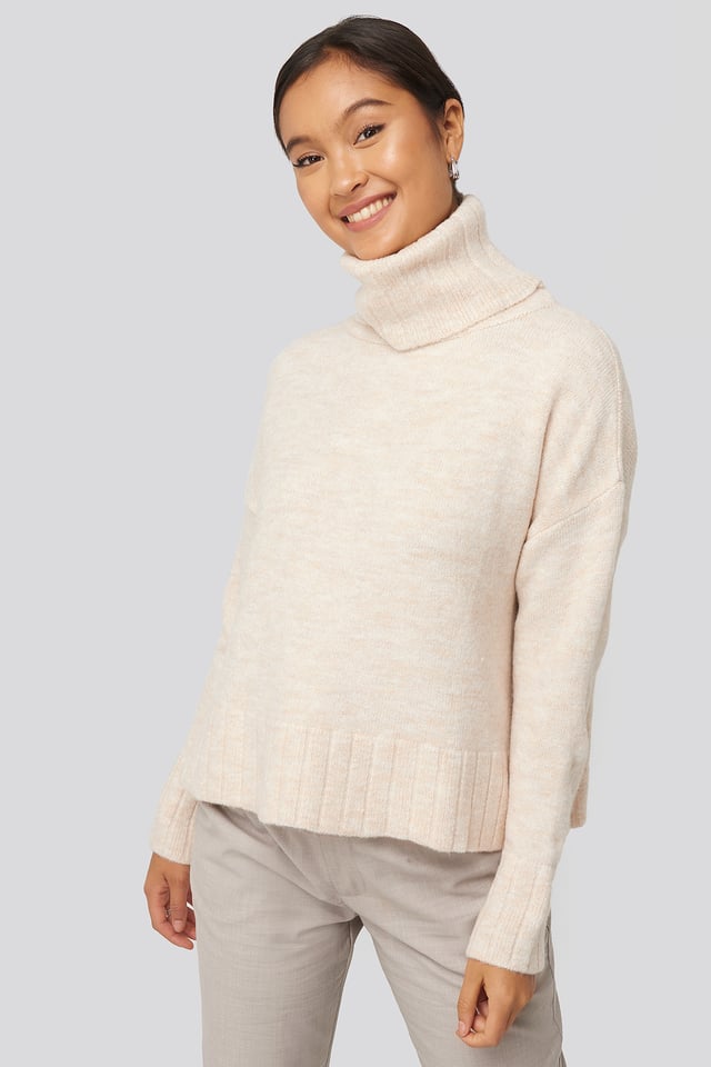 Turtleneck Knitted Sweater Ecru