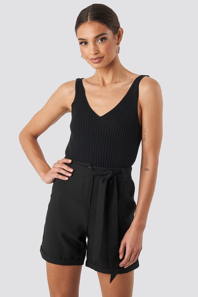 Waistband Belted Shorts Black