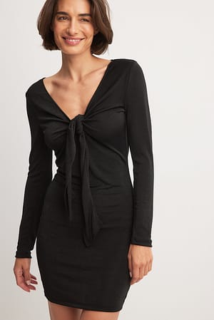 Black Twist Detail Long Sleeve Mini Dress