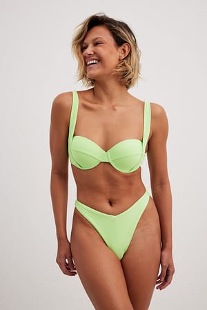 Green Braquita de bikini en forma de V