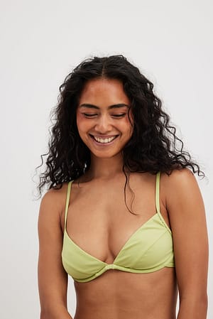 Lime Bikini-Oberteil mit V-Form
