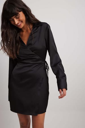 Black Mini-Shirt-Kleid mit Taillenschnürung
