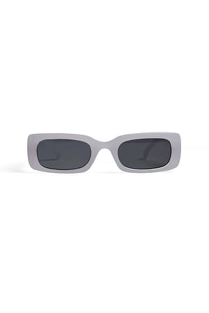 Cloud White Szerokie okulary przeciwsłoneczne z recyklingu w stylu retro