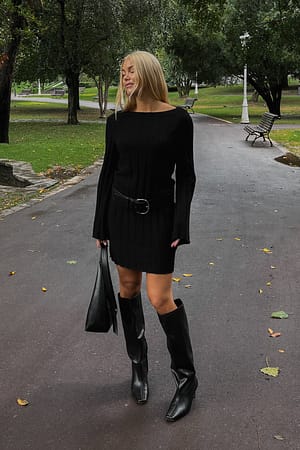 Black Wide Ribbed Knitted Dress