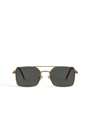Black/Gold Gafas de sol con montura ancha recicladas