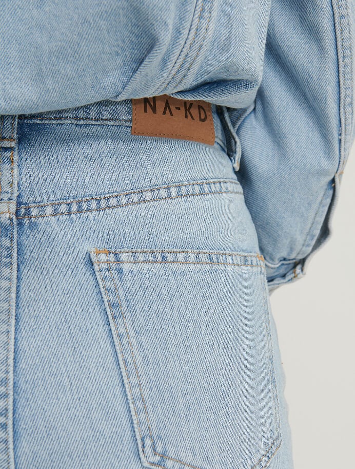 NA‑KD organic straight high waist raw hem jeans