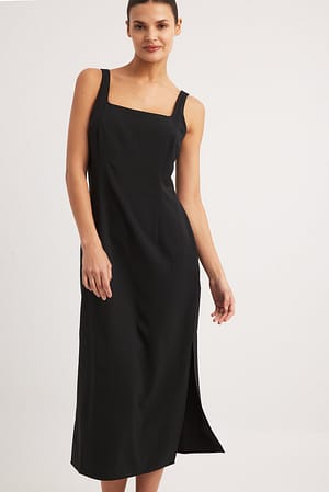 Black Getailleerde midi-jurk met vierkante halslijn