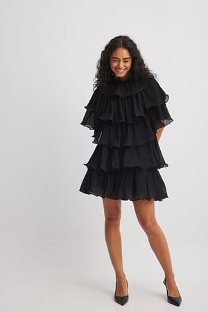 Black Mini-jurk met volantdetail