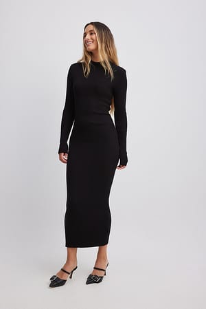 Black Knitted Shoulder Pads Maxi Dress