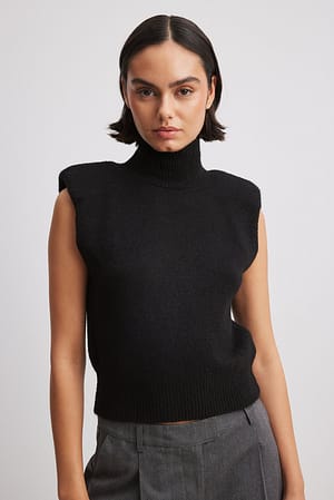 Black Marked Shoulder Knitted Vest