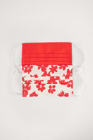 Red Flower Pacco da 2 mascherine piegate stampate con fiori rossi