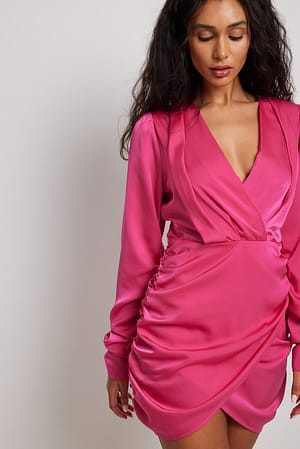 Pink Brust Detail Kleid