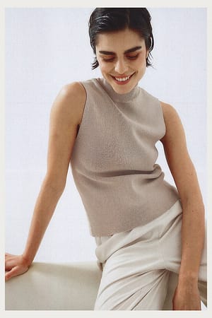 Beige Sleeveless Straight Fine Knitted Top