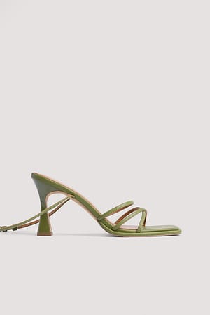 Green Quadratische Riemchen-High-Heels mit Sanduhrabsatz