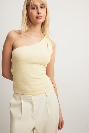 Offwhite Twist Structure Top